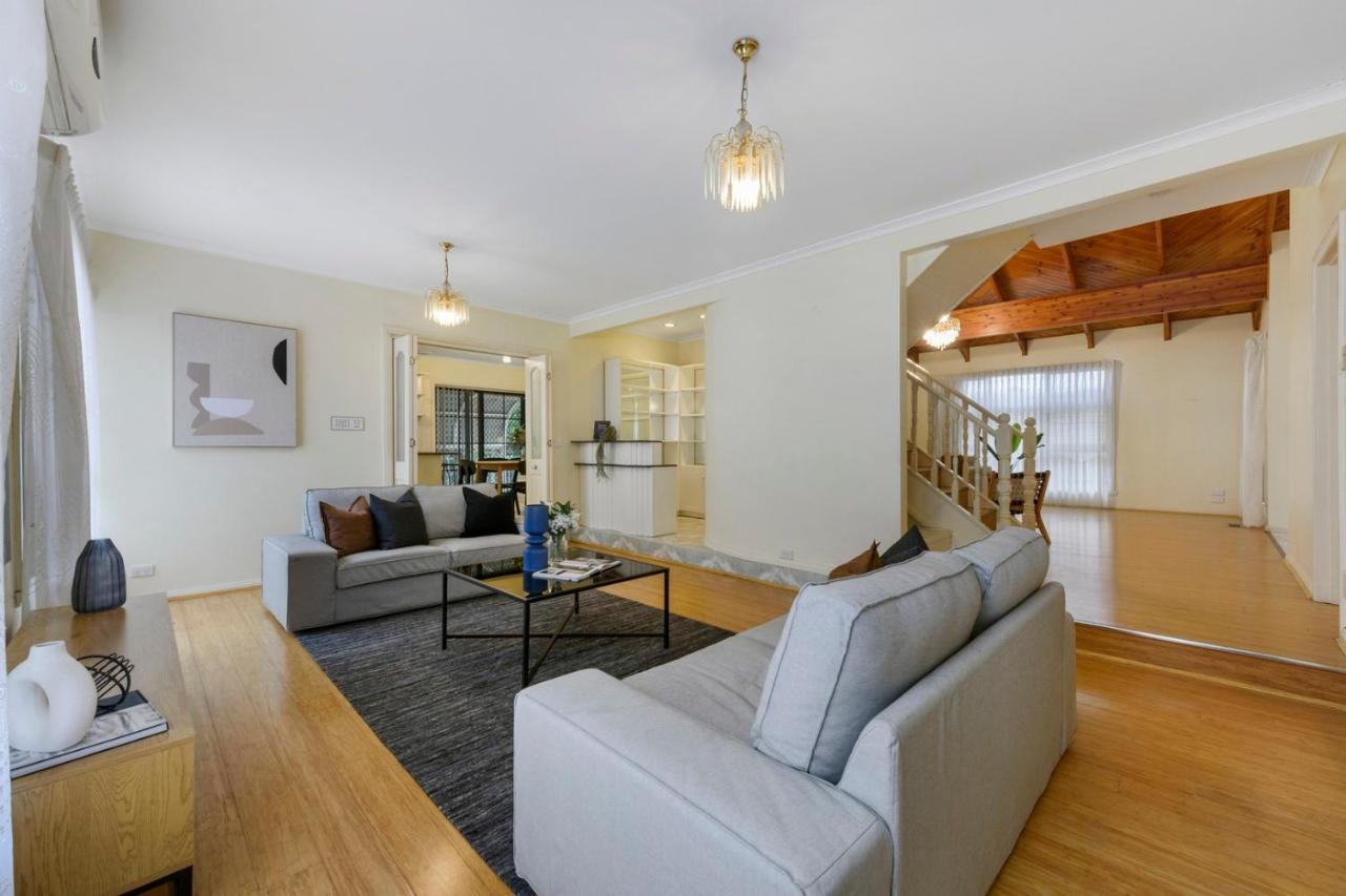 Apartamento 12 Mins To Mel Airport-Good Wood House St Albans Exterior foto